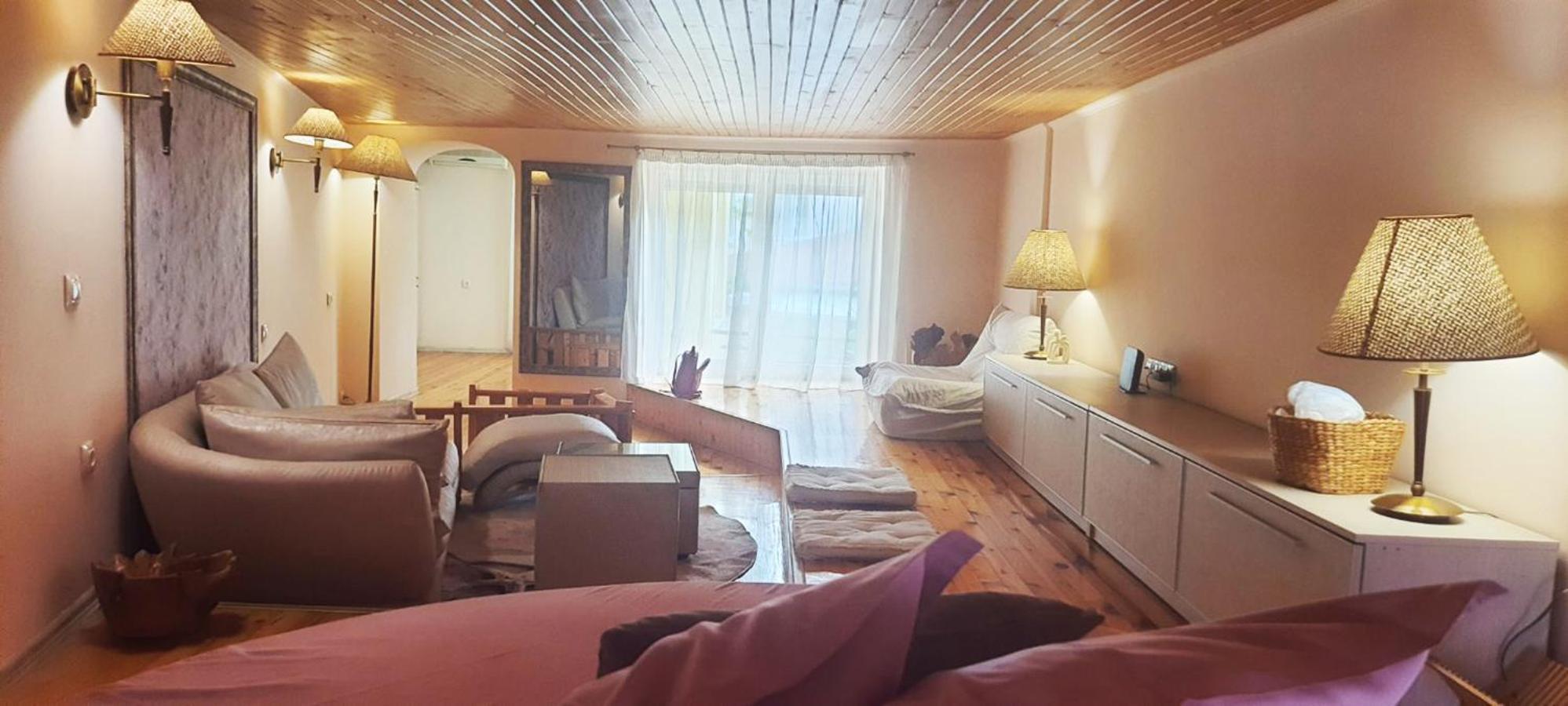 Нестандартно Бутиково Студио За Двама Романтика Varna Exterior foto
